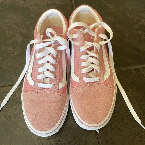 Vans pink shoes - Picture 1 of 5
